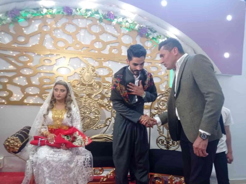 Vali Yardımcısı Kumbasar düğün törenine katıldı
