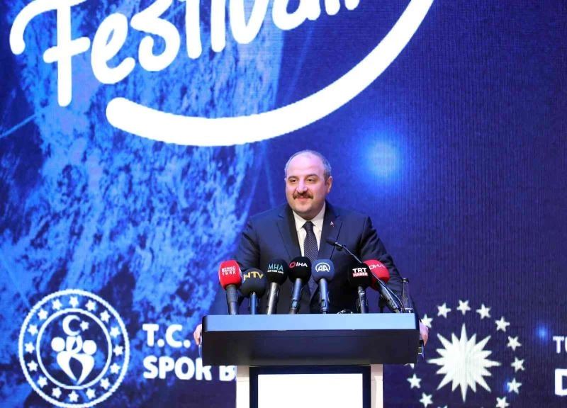 Bakan Varank, 4 ayrı ilde gerçekleştirilecek Gökyüzü Gözlem Etkinliği’nin takvimini duyurdu
