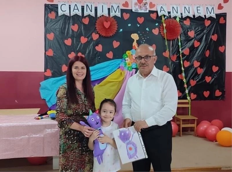 Çizdikleri resimler oyuncağa dönüştü
