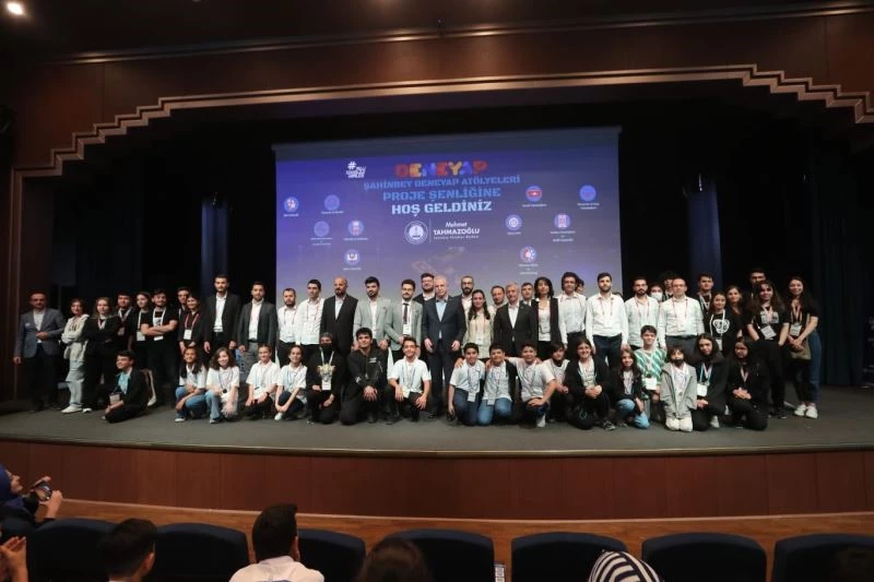 Şahinbeyli öğrencilerin projeleri yarıştı.
