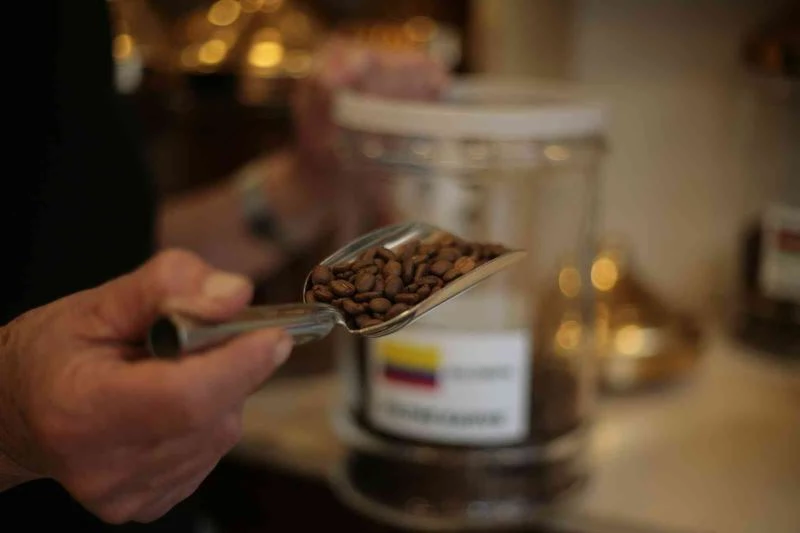 40 yıllık hatır için 77 senedir kahve satıyorlar
