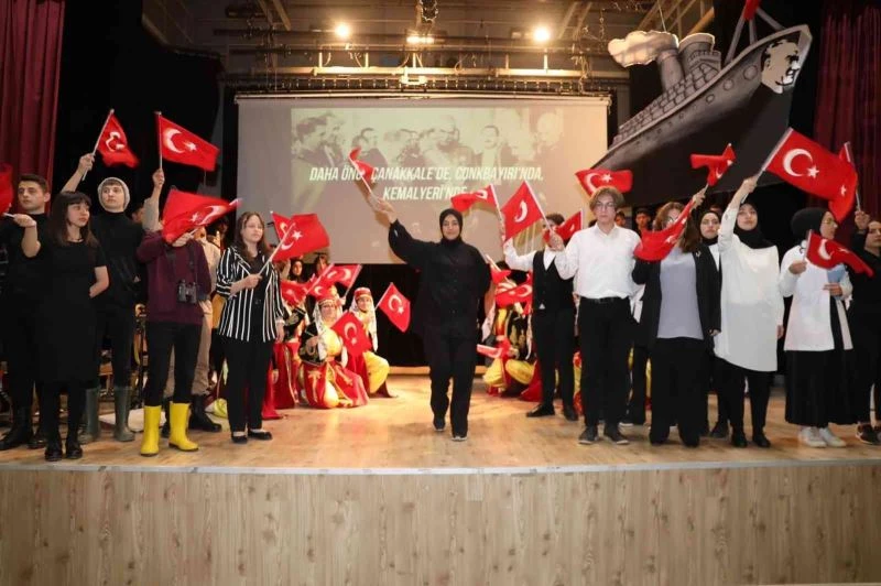 Körfez’de öğrencilerin 19 Mayıs gösterileri ilgi gördü
