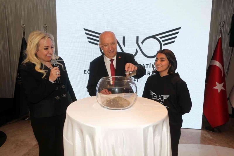 Başkan Yaşar 81 ilden gençlerle buluştu
