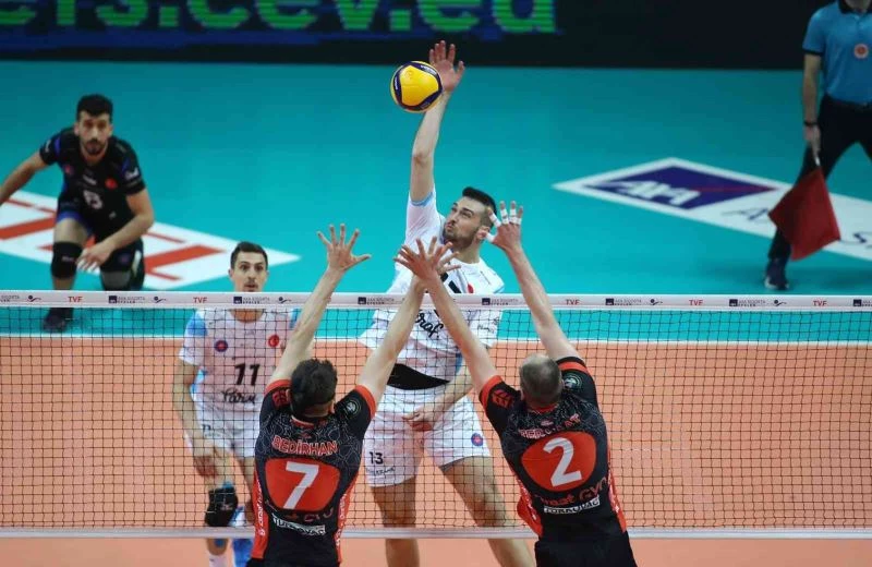 Ziraat Bankkart, seride 2-0 öne geçti