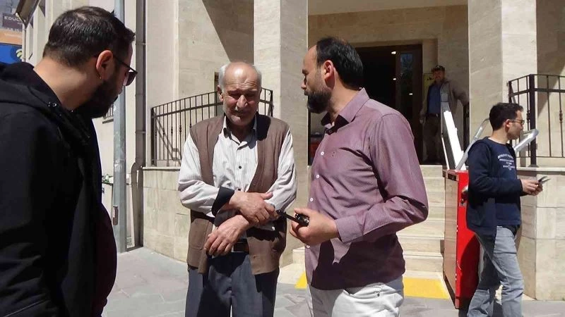 Sahte polislere banka bilgilerini verdi, 88 bin TL dolandırıldı
