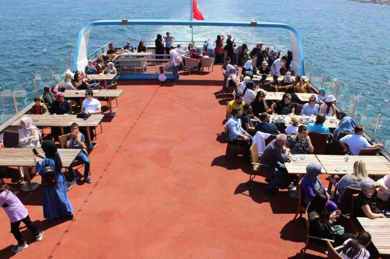 ‘Engelsizlerin Boğaz Keyfi’
