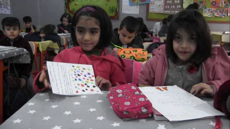 Şanlıurfalı ve Amerikalı öğrencilerin mektup arkadaşlığı 23 yıldır sürüyor
