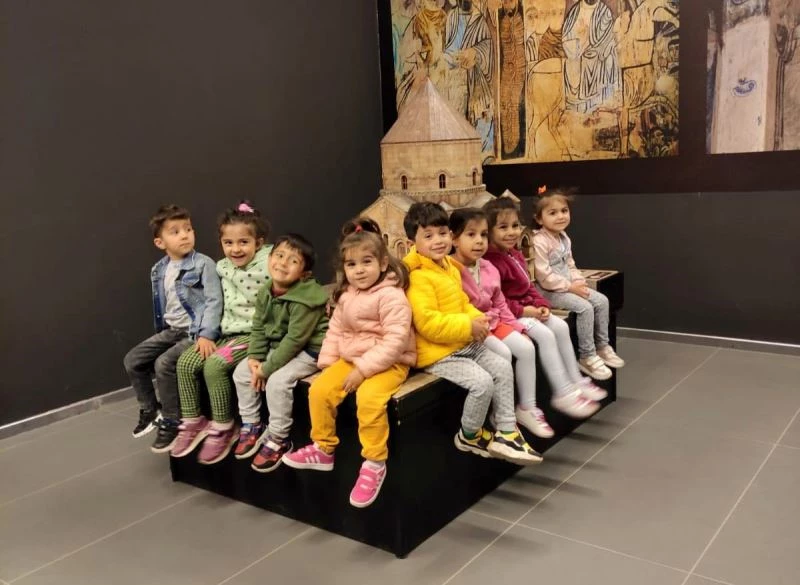 Van Büyükşehir Belediyesi minikleri tarihle buluşturdu

