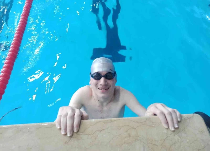 Serebral Palsi hastası Samet sporla hayata tutundu
