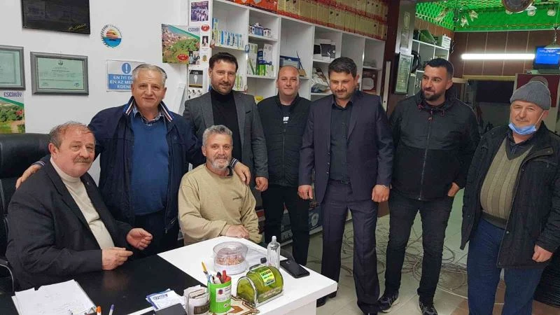 Esenköy Belediye Başkanı Mehmet Temel, belde halkıyla bayramlaştı
