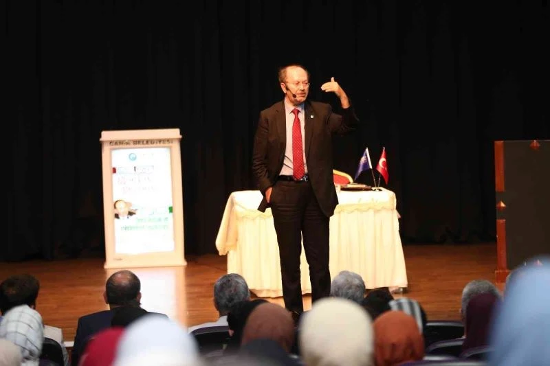 Yazar Yusuf Kaplan: “Emperyalist güçler bizden korkuyor