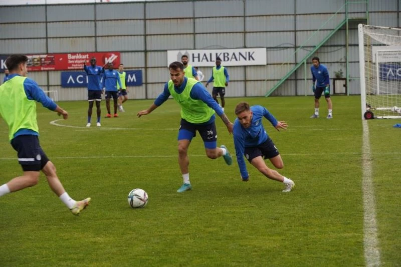 Çaykur Rizespor Cemali Sertel ile yollarını ayırdı