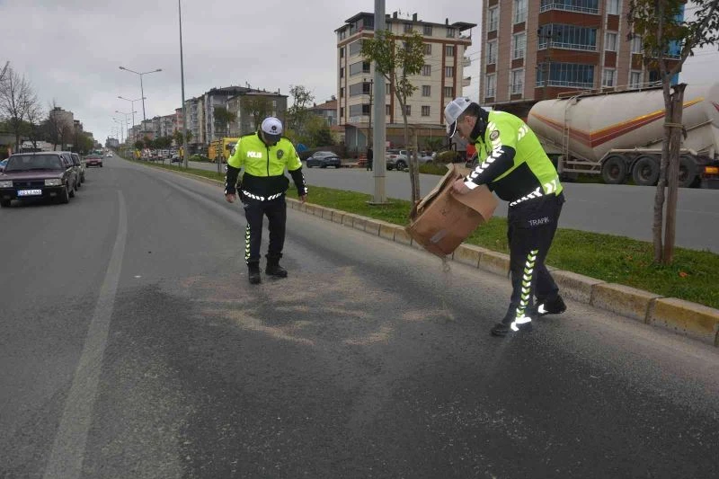 Polis ekiplerinden örnek duyarlılık
