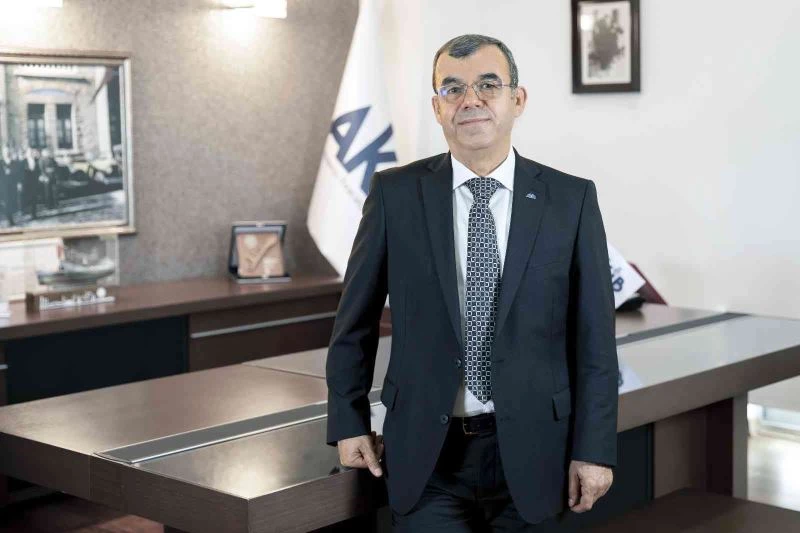 AKİB’de Nejdat Sin hizmet bayrağını devrediyor
