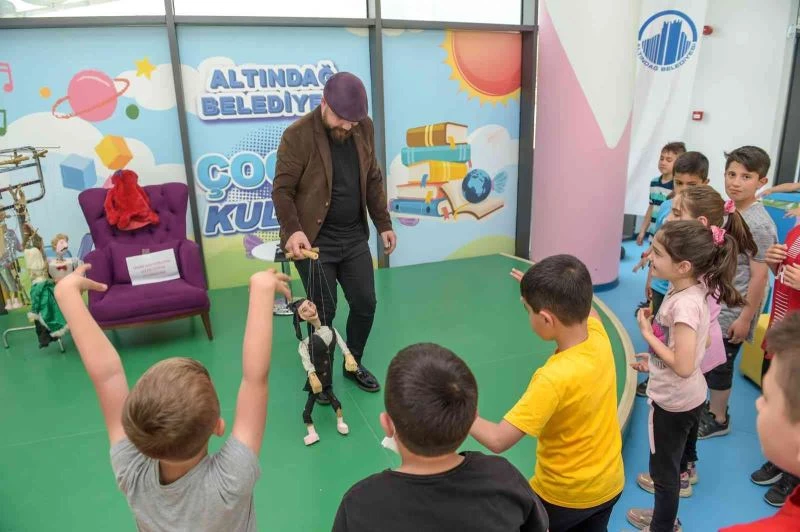 Başkent Millet Bahçesi’ndeki Çocuk Kulübü’nde kukla gösterisi
