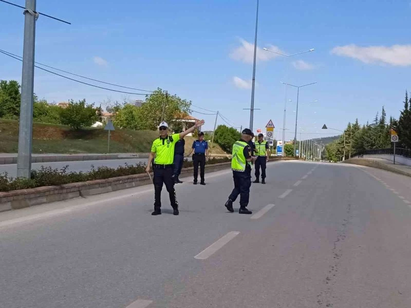 Trafik ekiplerinden ‘yaya önceliği’ denetimi
