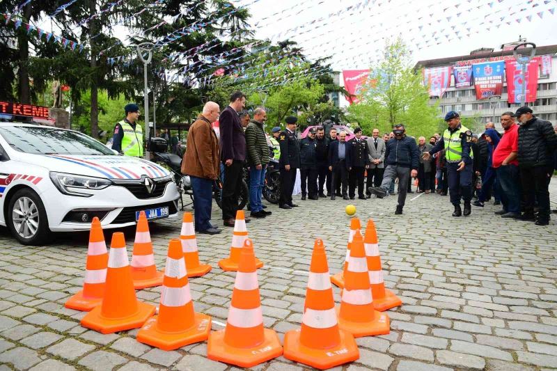 Trabzon’da “Yayalar için 5 adımda güvenli trafik