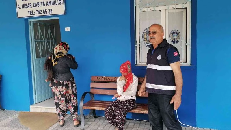 Martı Timinden Manavgat’ta dilenci operasyonu
