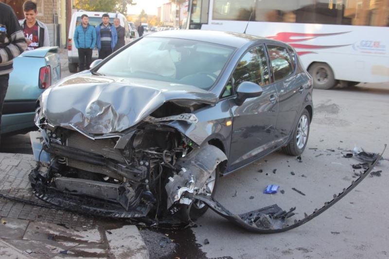 Erzincan’da nisan ayında 121 trafik kazasında 66 kişi yaralandı
