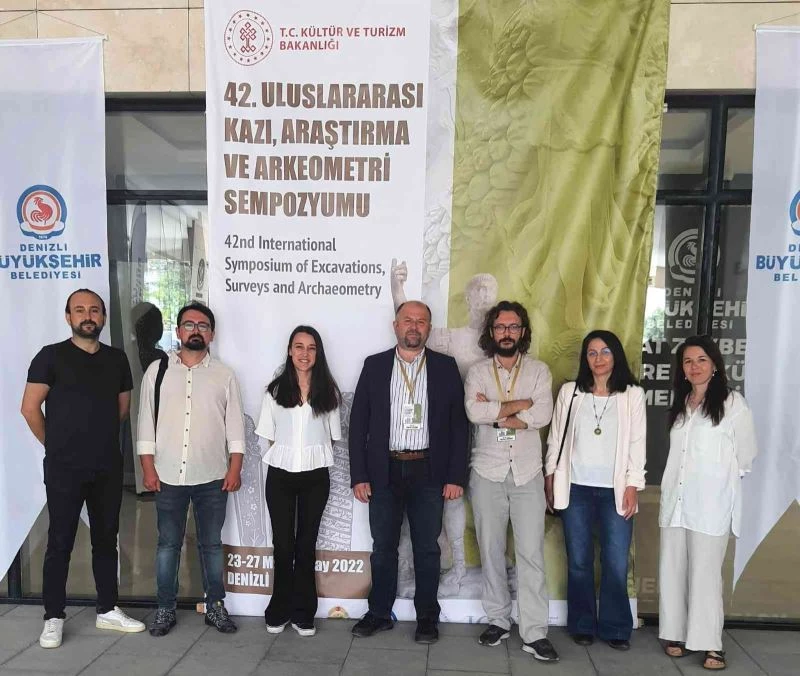 Yalova Altınova’daki arkeolojik kazılar bilim dünyasına tanıtıldı
