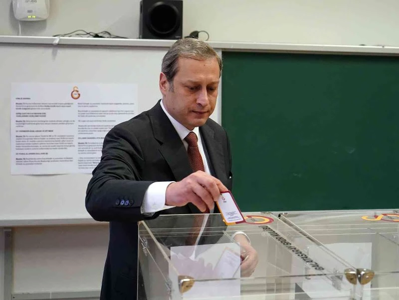 Burak Elmas oyunu kullandı
