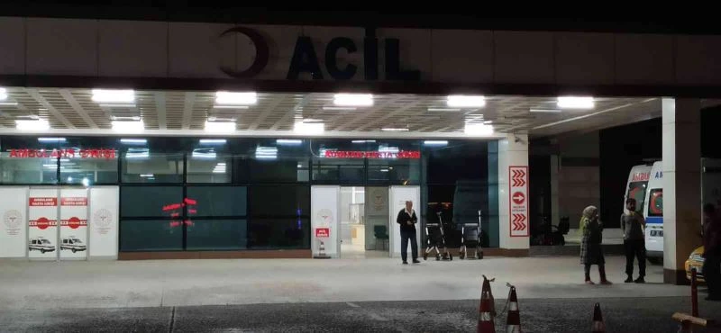 Yolda yürürken tanımadığı şahıslar tarafından dövüldü
