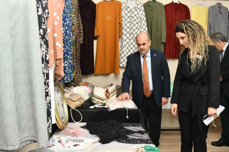 SODAM yılsonu sergisi açıldı
