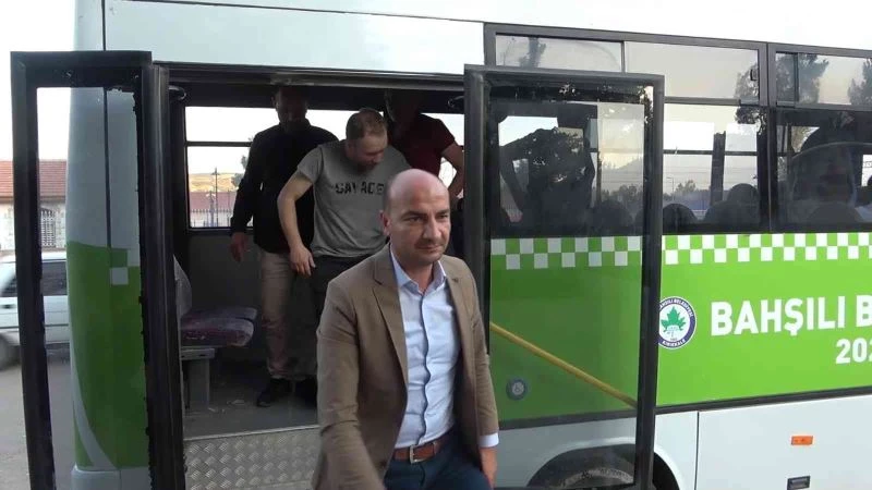 Özel firmaların yüzde 70’lik zammına tepki gösteren başkan, belediye otobüslerini uygun fiyatla vatandaşın hizmetine sundu
