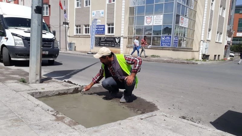 Başkan Demir istedi, Ardahan şantiyeye döndü
