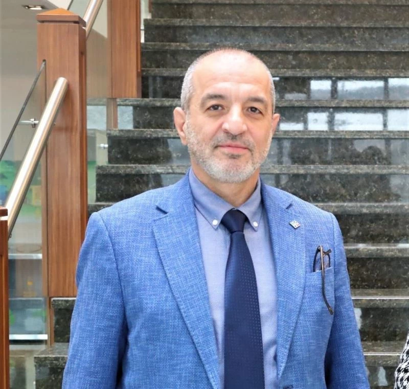 Rektör Prof. Dr. Dereli Babalar Gününü kutladı
