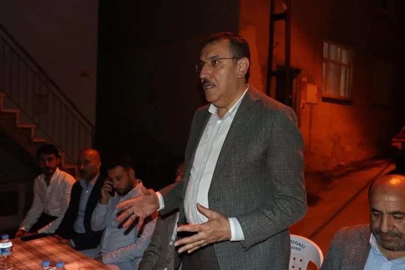 Tüfenkci: “Ama altılı masalarla ama altılı masanın altındakilerle bir takımoyunlar oynanmaya çalışılıyor”
