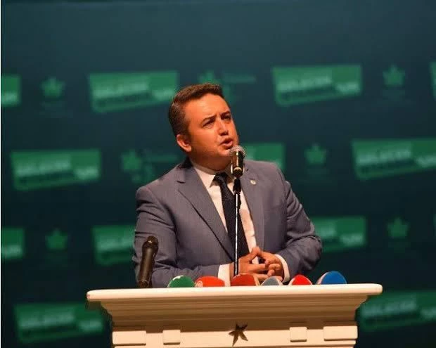 İsa Mesih Şahin : Dip Dalga Geliyor