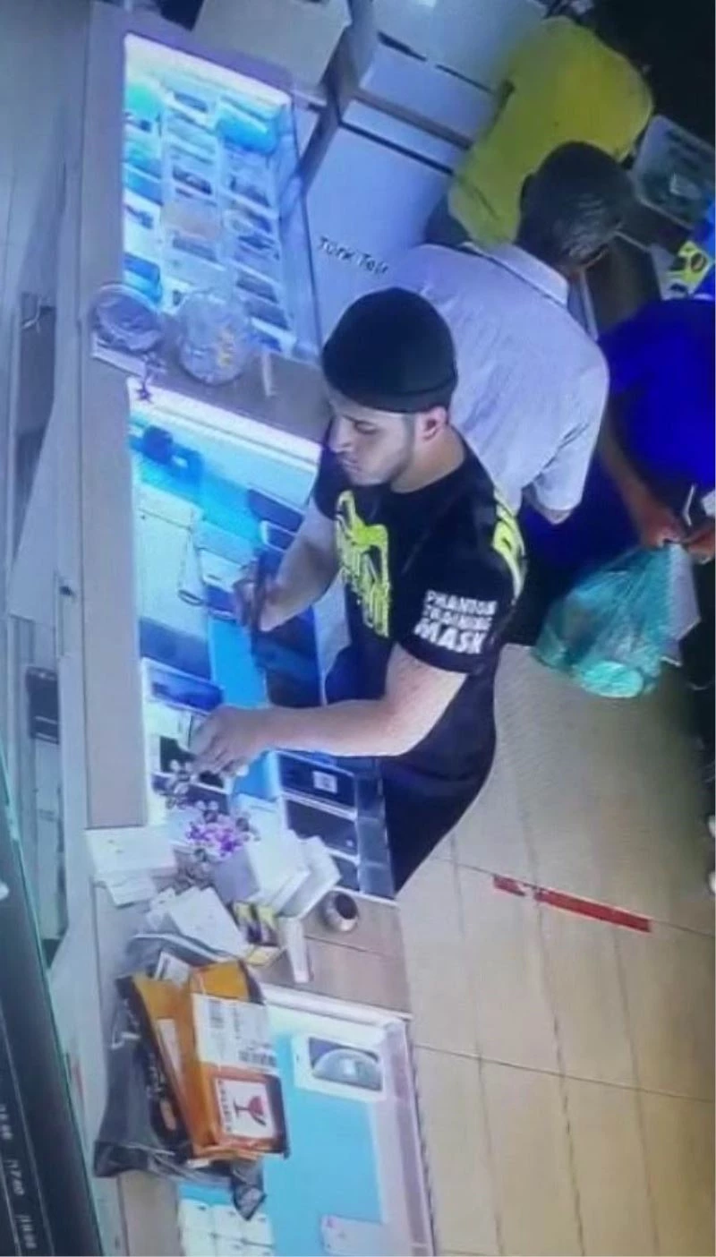 Cep telefonu hırsızının Alman kimliğini satın alıp Türkiye’ye giriş yaptığı ortaya çıktı
