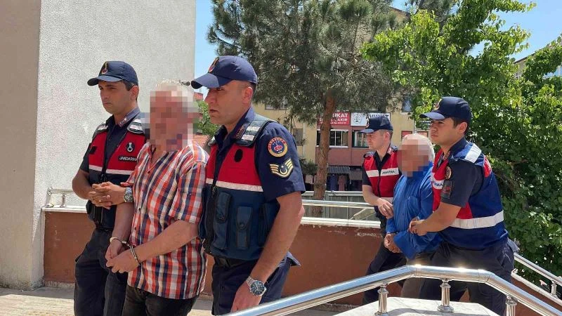 Kesikbaş cinayetinde 2 şüpheli adliyeye sevk edildi
