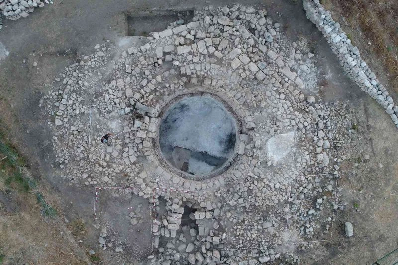 Aratos’un anıt mezarının bu yıl ziyarete açılması hedefleniyor
