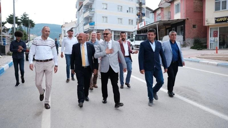 AK Parti Çorum İl Başkanı Ahlatcı: “Cumhurbaşkanımızın karşısına aday çıkarmaya cesaret edemeyen bu yapay masaya 16. seçim mağlubiyetini Cumhur İttifakı olarak yaşatacağız”
