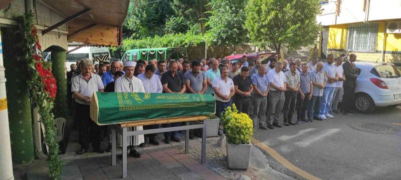 Şişli’de damadı tarafından öldürülen Mahir Sertçelik’in cenaze namazı kılındı
