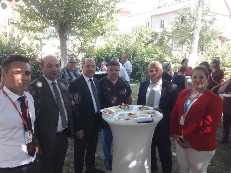 Çine Devlet Hastanesi hizmetteki başarısını çalışanlarıyla kutladı
