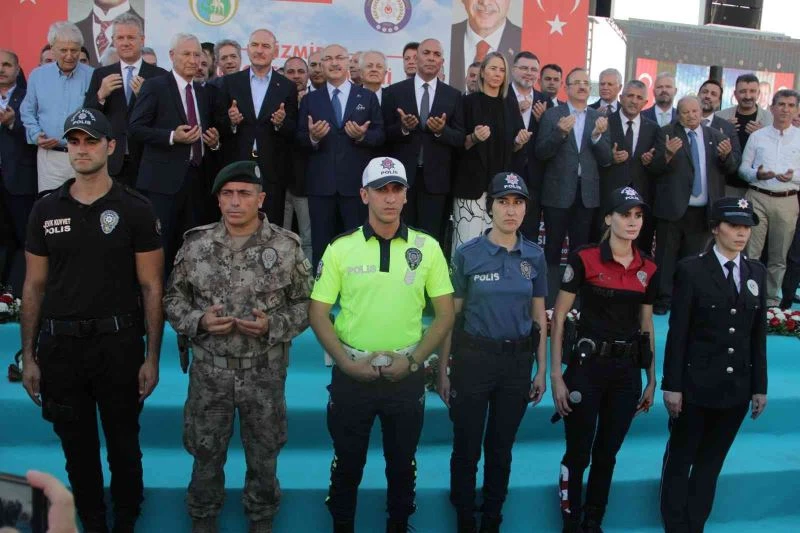 Bakan Soylu: “Suriye’de toplamda 240 bin evi yapıp tamamlayacağız”
