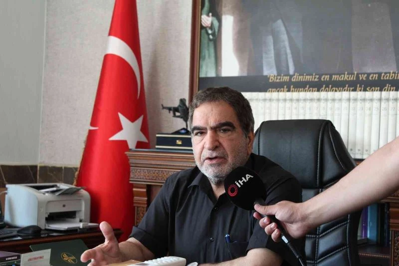 Anız yangınına minareden anonslu önlem
