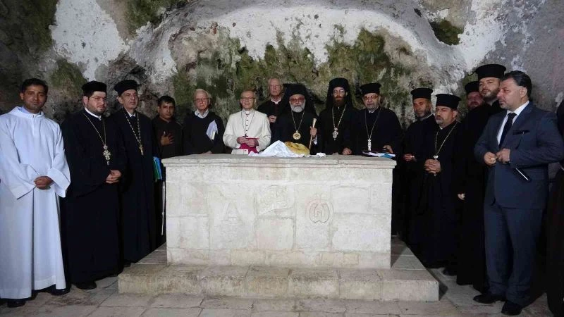 Hatay’da ’Aziz Petrus ve Pavlus Bayramı’nda ayin düzenlendi