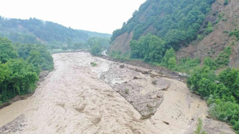 Düzce’ye 3 günde bin kilograma yakın yağış düştü
