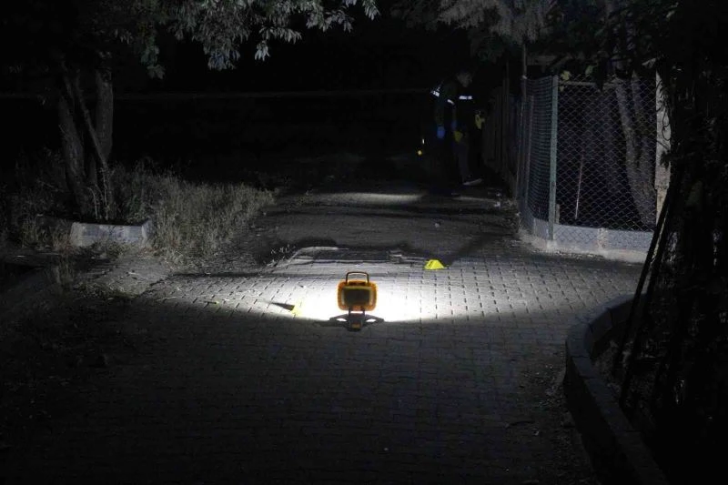 Kilis’te komşular arasında silah ve bıçaklı kavga: 2 yaralı
