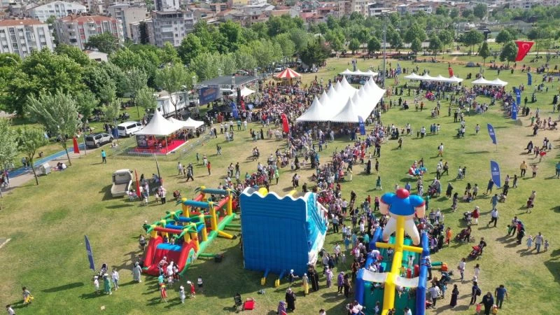 Büyükşehirle yaza merhaba
