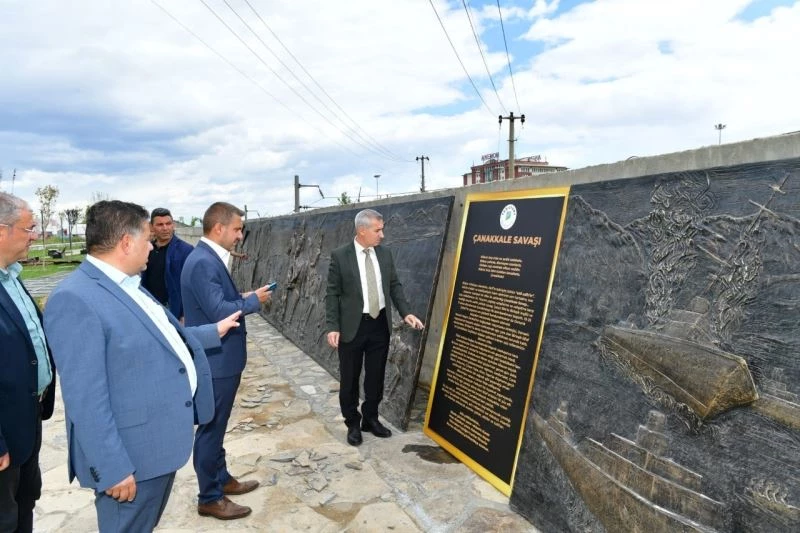 Çınar, açık hava müzesindeki son çalışmaları inceledi
