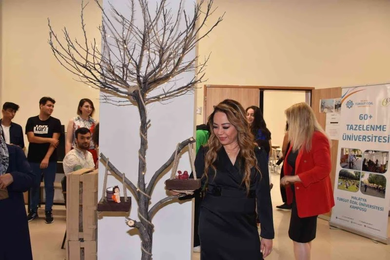 MTÜ’de “Sıra Dışı İşler” Mezuniyet Sergisi açıldı
