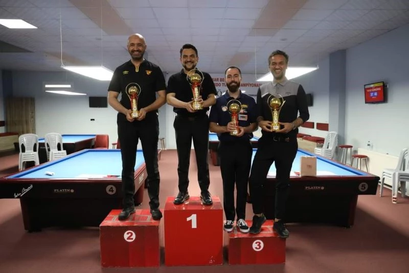 3 bant Türkiye Şampiyonasında üçüncü oldu
