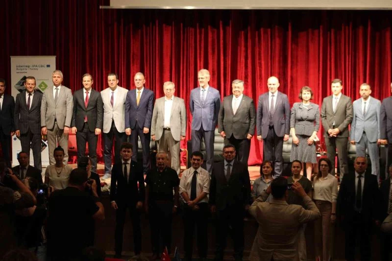 Sınır Ötesi İş birliği programlarının ilk tanıtımı Edirne’de yapıldı
