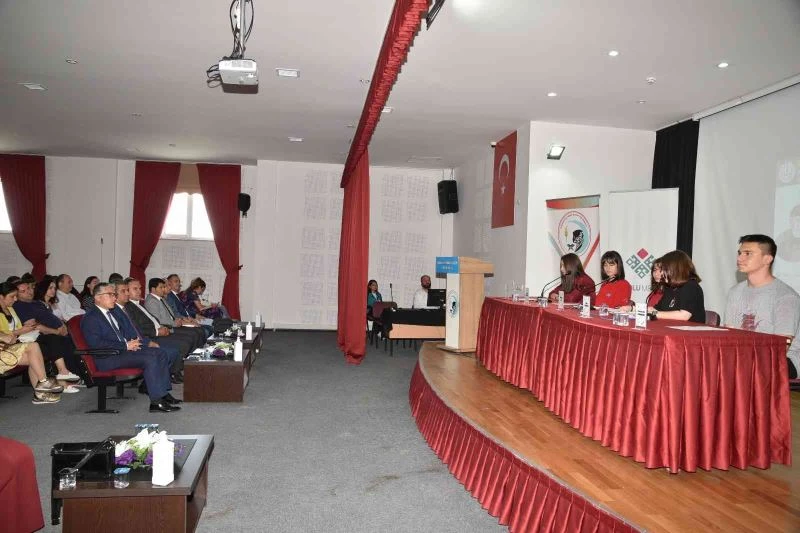 Anadolu Mektebi Yazar Okumaları gerçekleşti
