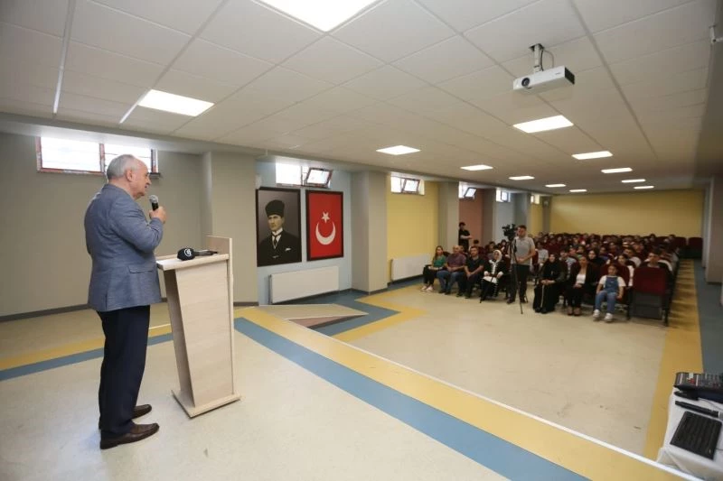 Başkan Aygün’den gençlere: 